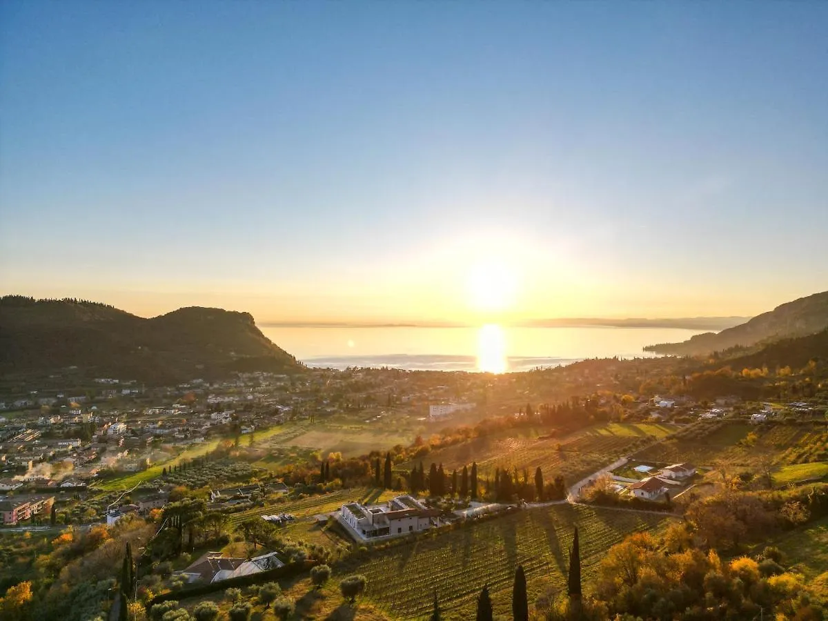 Sunset Lodge - Enjoy Holiday Garda  Garda (Verona)