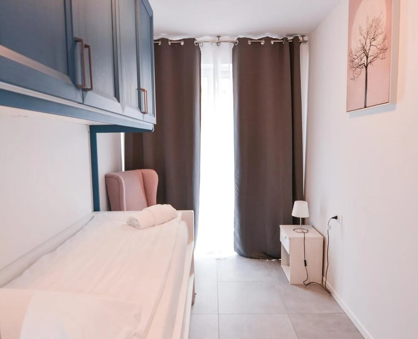 Sunset Lodge - Enjoy Holiday Garda  0*, Garda (Verona)