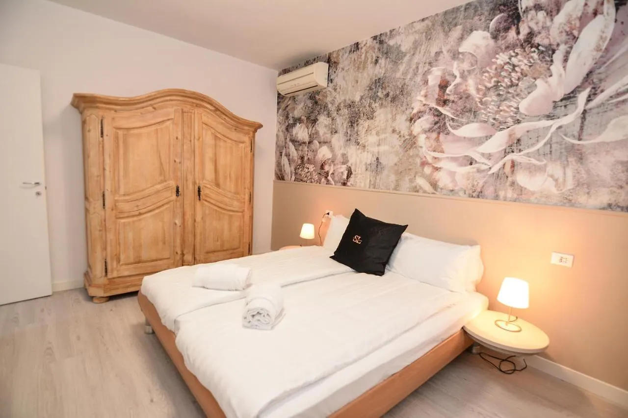 Sunset Lodge - Enjoy Holiday Garda   Garda (Verona)