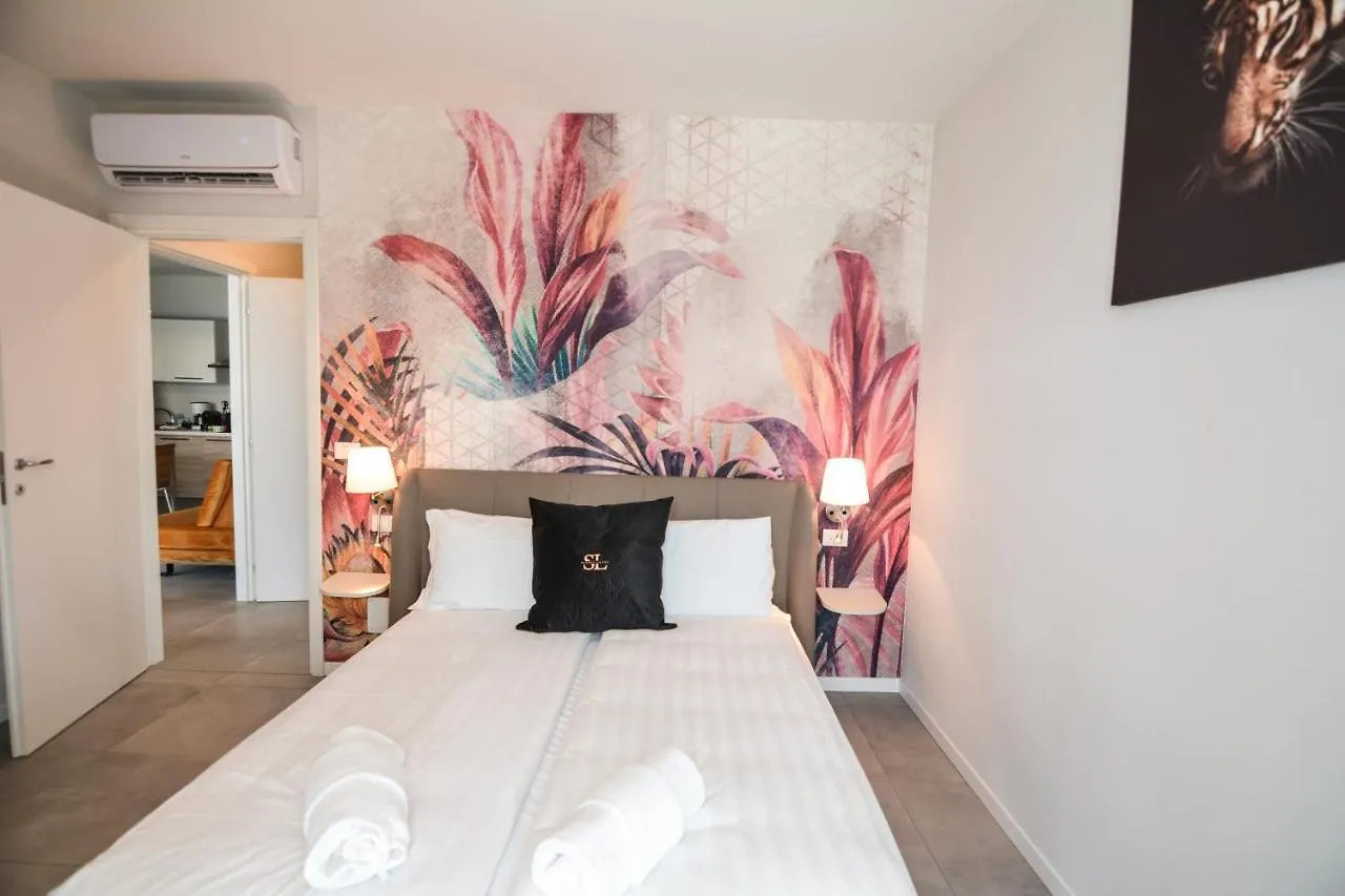 Sunset Lodge - Enjoy Holiday Garda  0*, Garda (Verona)