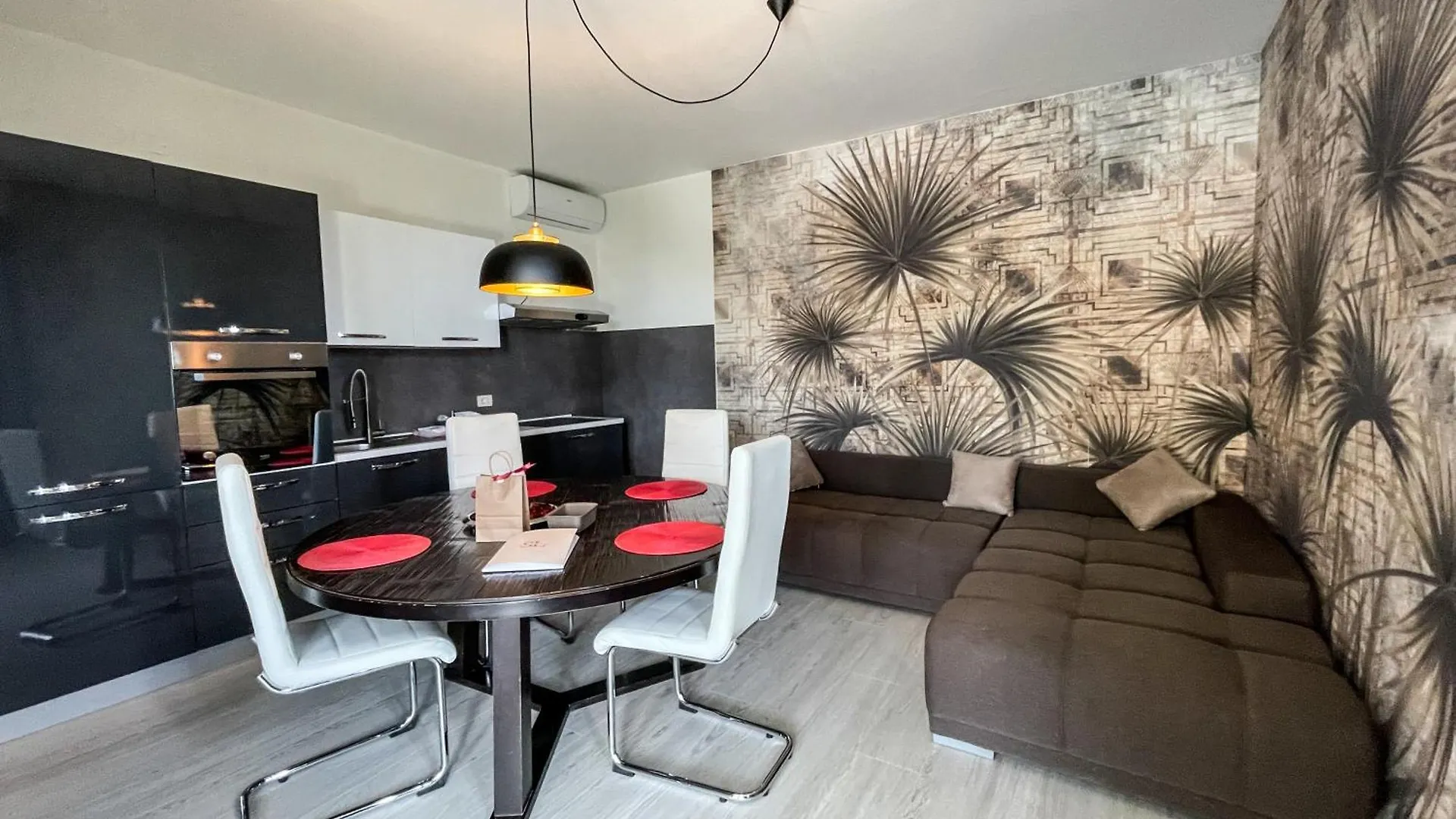 Sunset Lodge - Enjoy Holiday Garda  Garda (Verona)
